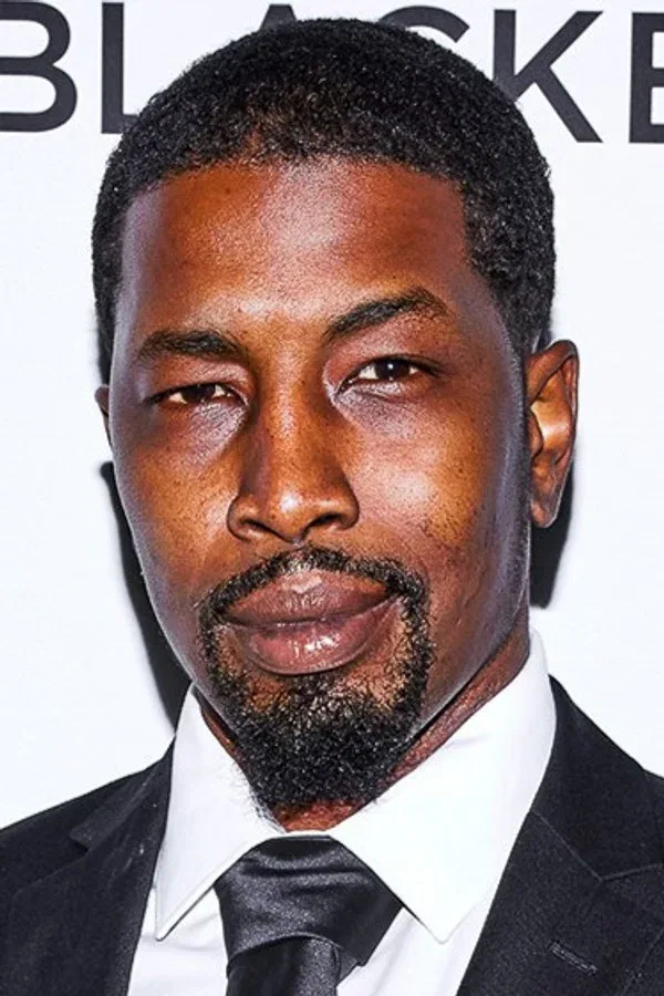Isiah Maxwell portrait photo