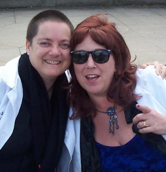 Annie Sprinkle (right) with Beth Stephens in 2006